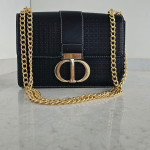 Crestin dior حجم أقل من الوسط